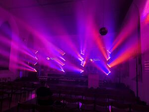 DMXC-Treffen 2024 Show-Lichtstimmung pink.jpg